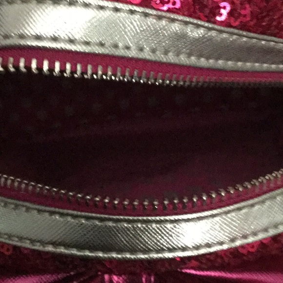 Back pack - Picture 4 of 7